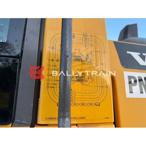 2019 فولفو L180H-44158789