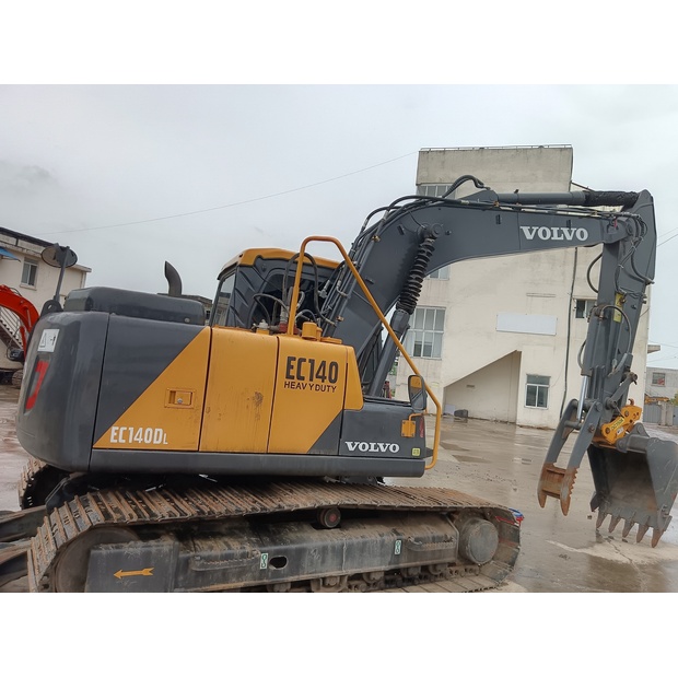 2022 Volvo EC140D-44165861