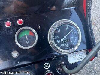 1978-massey-ferguson-235-44167156