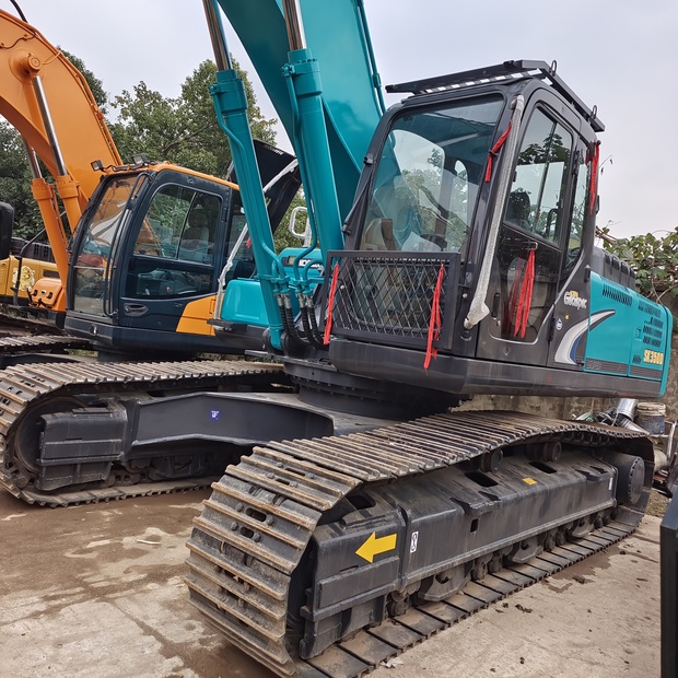 2023 كوبيلكو SK260-44167884