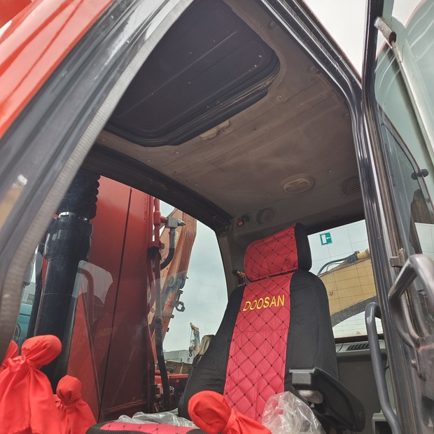 2023 Doosan DH150LC-7-44168266