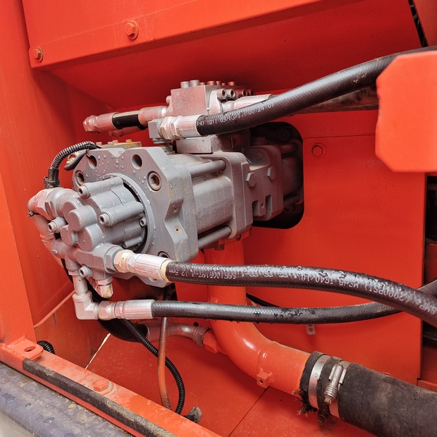 2023 Doosan DH150LC-7-44168270