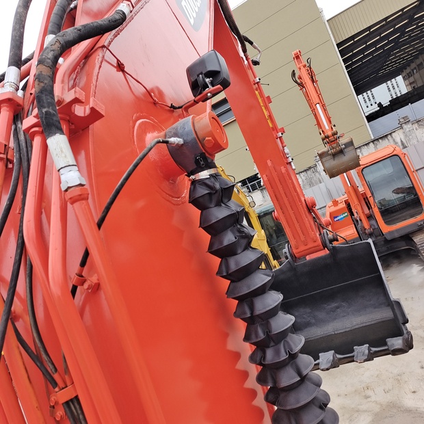 2023 Doosan DH150LC-7-44168274