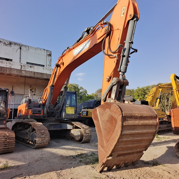 2023 دووسان DX530-44168289