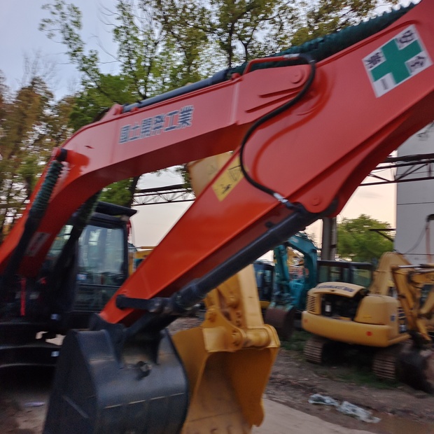 2023 Hitachi Zaxis 200-44168357