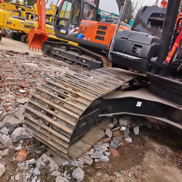 2023 Hitachi EX200-3-44168377