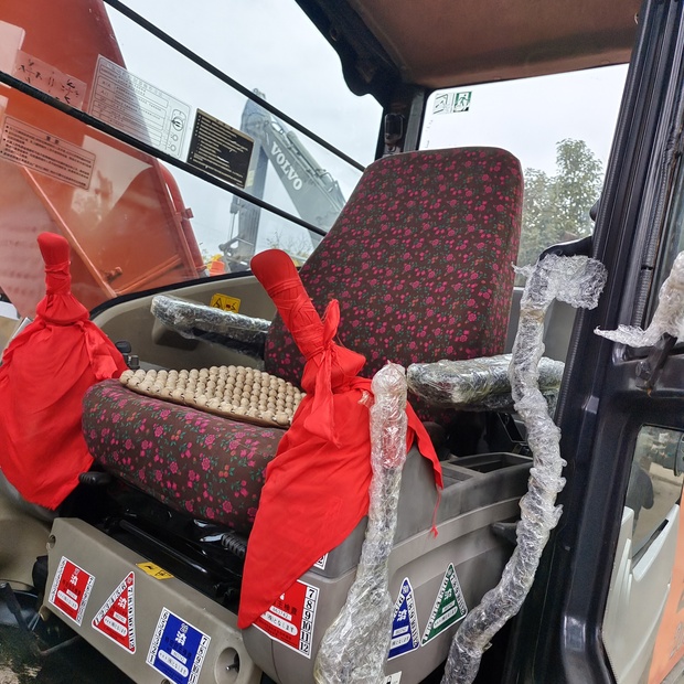 2023 Hitachi EX200-3-44168382