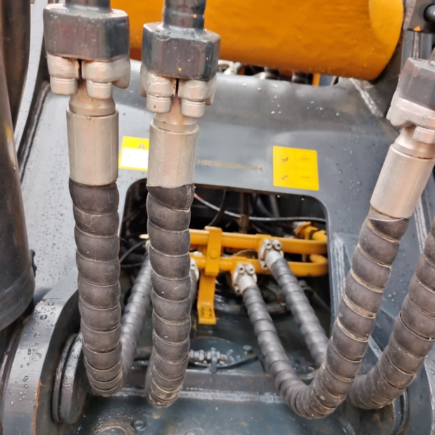 2023 هيونداي DH220LC-9-44168418