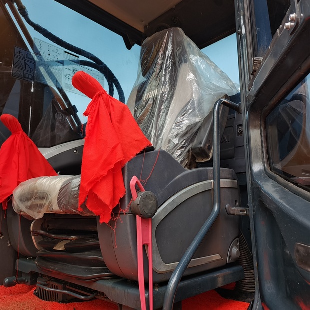 2023 هيونداي DH220LC-9-44168423