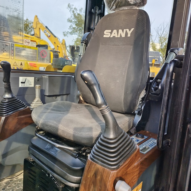 2023 SANY SY60C-44168446