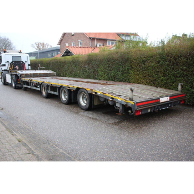 2008 موسبرجر OTHERS-44168753