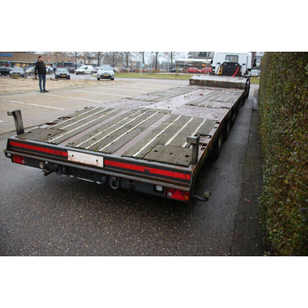 2008 موسبرجر OTHERS-44168757