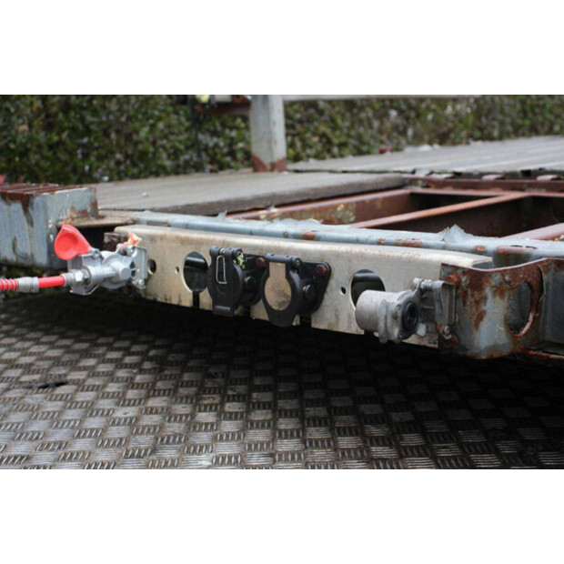 2008 موسبرجر OTHERS-44168765