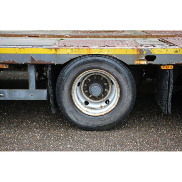 2008 موسبرجر OTHERS-44168777