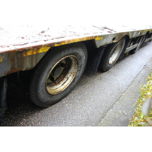 2008 موسبرجر OTHERS-44168786