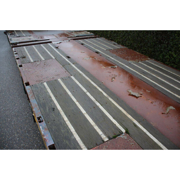 2008 موسبرجر OTHERS-44168797