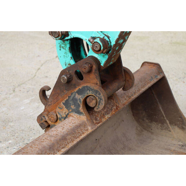 2011 اي اتش اي 19UXT-44169069