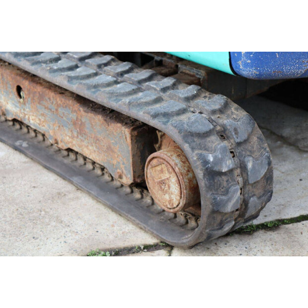 2011 اي اتش اي 19UXT-44169083