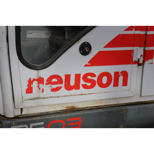 2008 Neuson 2503RD-44169165