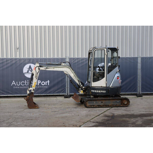 2007 ميسرسي M-22U/C-44169270