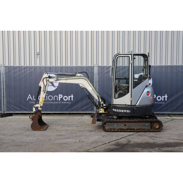 2007 ميسرسي M-22U/C-44169271