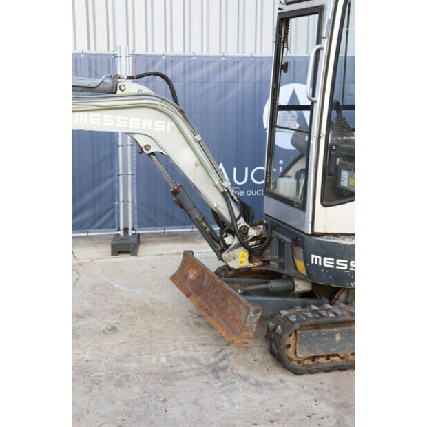 2007 ميسرسي M-22U/C-44169282