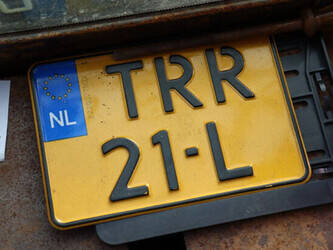 2000-ahlmann-az45-1391416-44169618