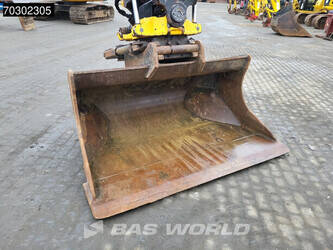 2016-liebherr-r926-1392656-44169684