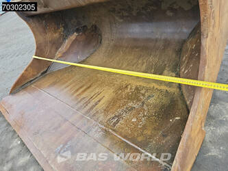 2016-liebherr-r926-1392656-44169691