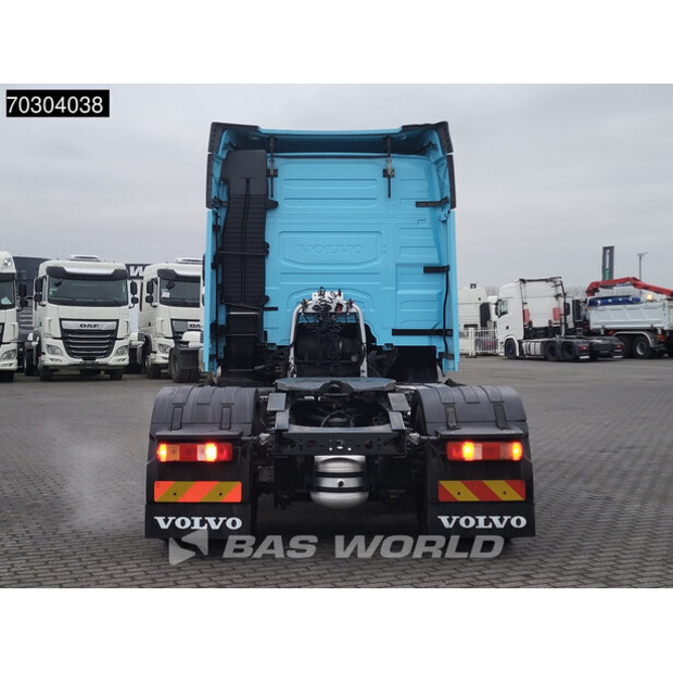 2022 فولفو FM 460-44169787