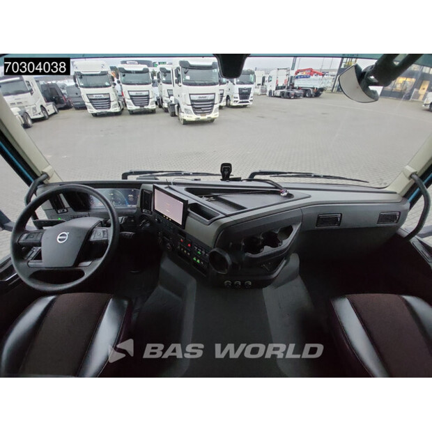 2022 فولفو FM 460-44169794