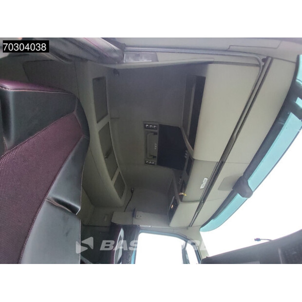 2022 فولفو FM 460-44169804