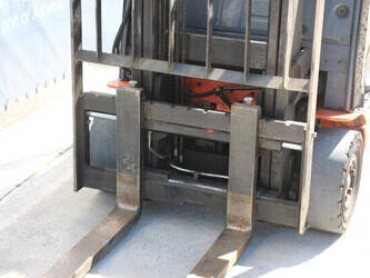 2016-toyota-8fbe15t-1391422-44170159