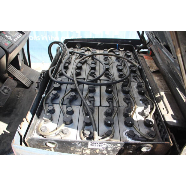 2016 تويوتا 8FBE15T-44170174