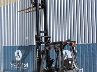 2016-toyota-8fbe15t-1391422-44170195