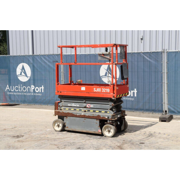 2016 SkyJack SJIII 3219-44170265