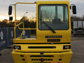 2014-terberg-yt182-1391433-44170468
