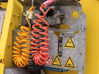 2014-terberg-yt182-1391433-44170480