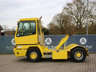 2014-terberg-yt182-1391433-44170491