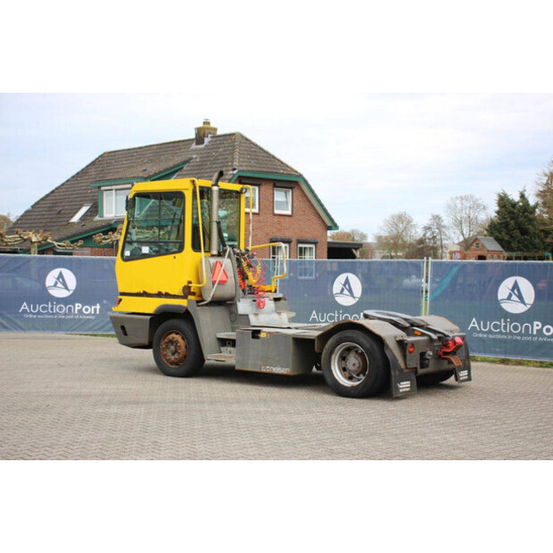 2011 Terberg YT182-44170564