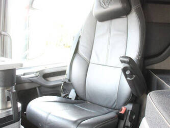 2022-scania-s590vb-6x2nb-44170673