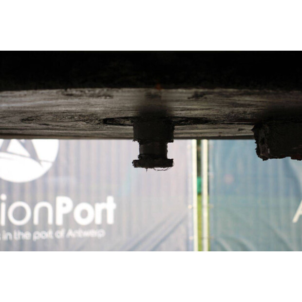 2002 lako SDT230-44170702