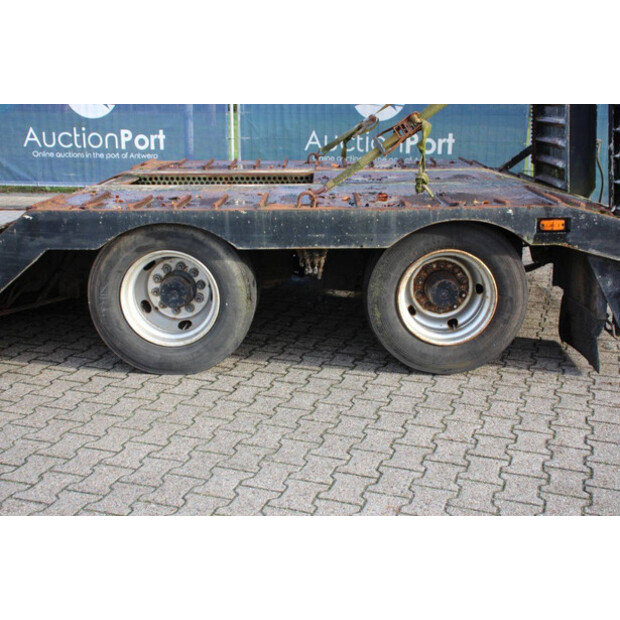 2002 lako SDT230-44170705