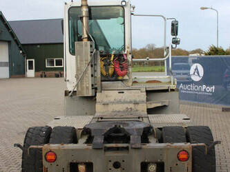 2016-terberg-yt182-1391446-44170722