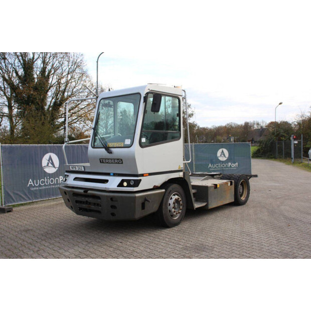 2016 Terberg YT182-44170726