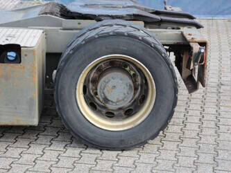 2016-terberg-yt182-1391446-44170729