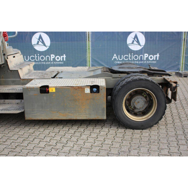 2016 Terberg YT182-44170730