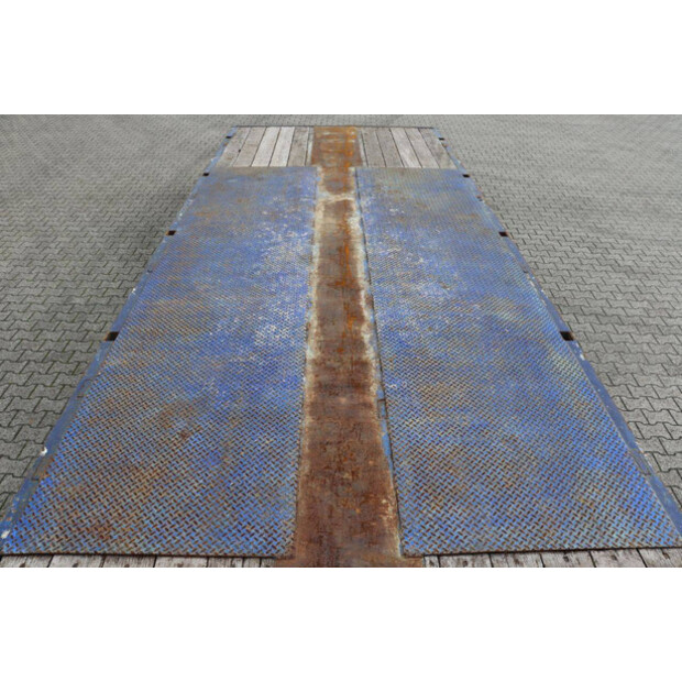 2009 Nooteboom MCO-48-03V/L-44170841