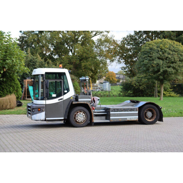 2016 Terberg DT183 Mega-44170848