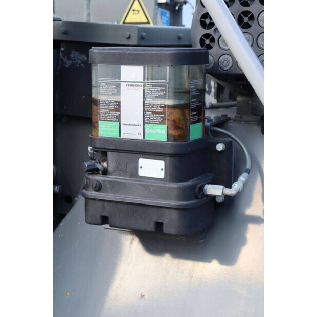 2016 Terberg DT183 Mega-44170869